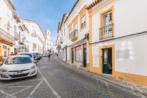 Home near Évora's main square with private terrace — photo 7