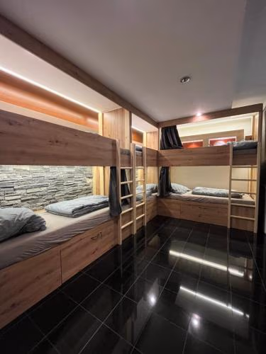 Zen Zone Hostel — foto 1