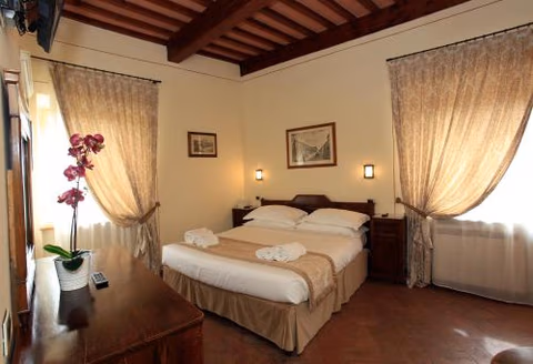 Palazzo Mari — foto 1