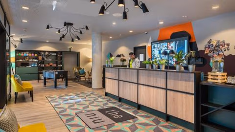 Holiday Inn - the niu, Charly Frankfurt City by IHG — foto 1
