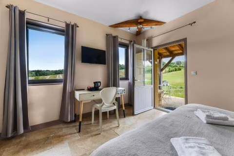 Logis L'Auberge de Larressingle — foto 2