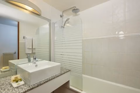 Kyriad Prestige Beaune le Panorama — foto 6