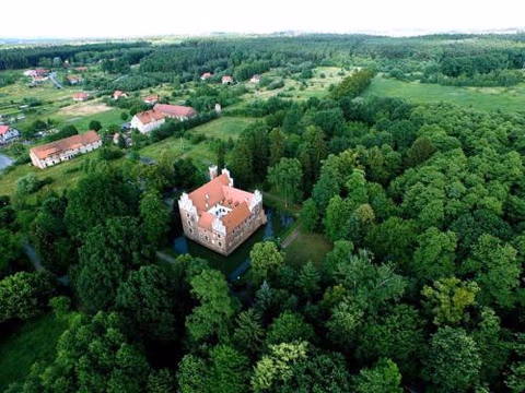 Zamek na wodzie w Wojnowicach — foto 4