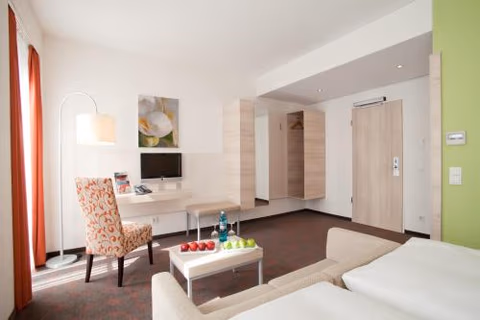 H+ Hotel München — foto 3