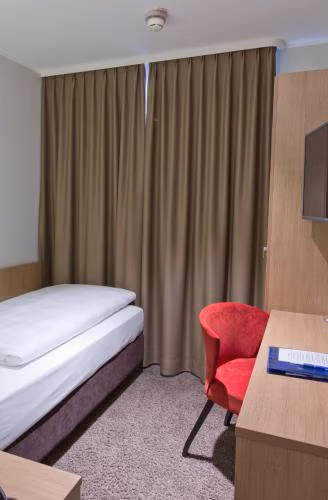 Astor & Aparthotel — foto 2
