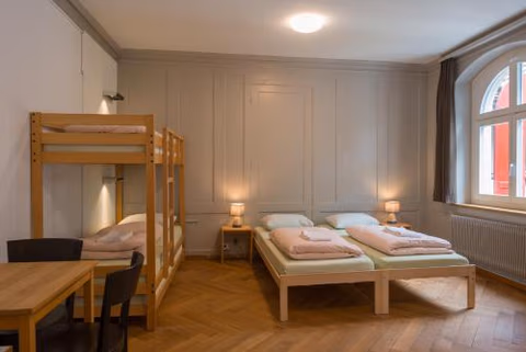 Schaffhausen Youth Hostel — foto 4