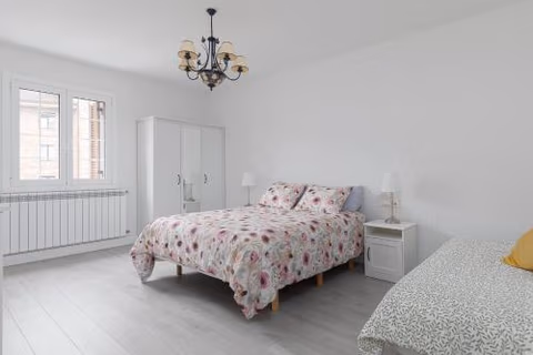 Apartamento Villabona - Mar y Montaña Elegante Apt p8 con WiFi gratis — foto 4