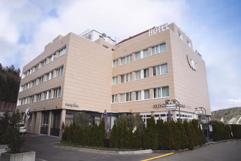 My Home Hotel - Free Parking — foto 1