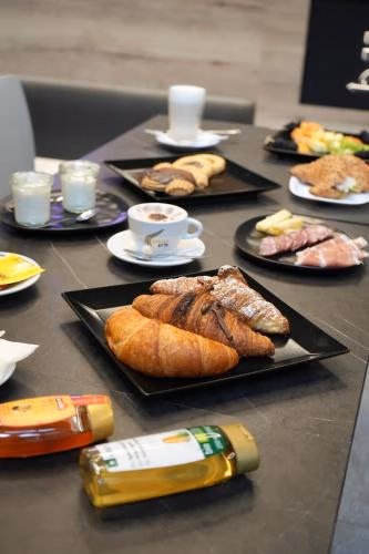 Arbed Living Hotel SELF CHECK IN - Supercharger - Fitness Bellinzona — foto 9