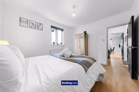 Modern, Central & Comfy Apt By Stay Smart Short Lets & Serviced Accommodation Deptford With Free WiFi — foto 2