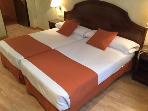 Hotel Cordón — foto 2
