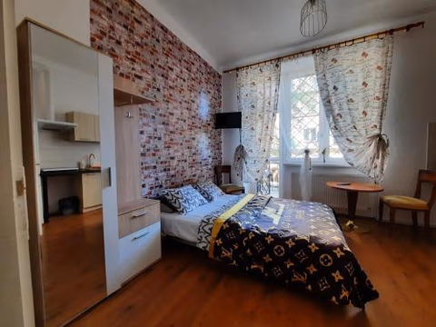 Lorf Hostel&Apartments — photo 4
