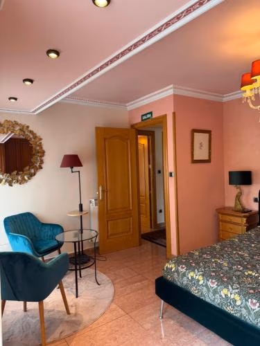 Haro Plaza Glam Tourist Home — foto 6