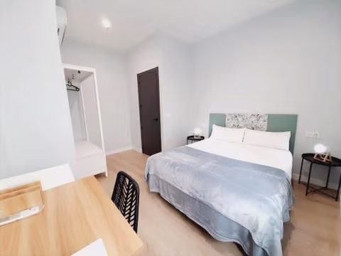 Apartamentos Vega by gaiarooms — photo 4