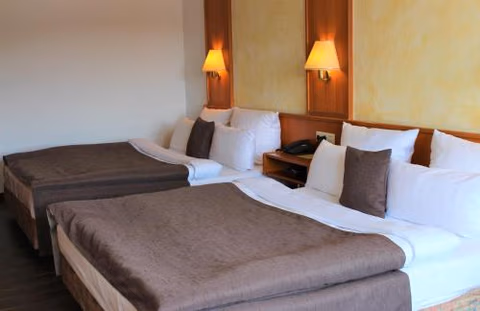 Hotel Pirsch — photo 1