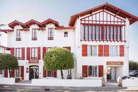 Hôtel Briketenia — foto 1
