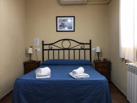 Hostal El Pilar — photo 4
