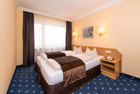 Hotel Royal — foto 1