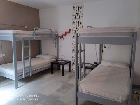Granada Old Town Hostel — foto 2