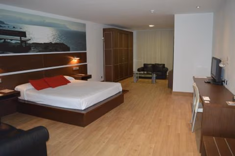 Hotel SPA Sercotel Odeón — foto 1
