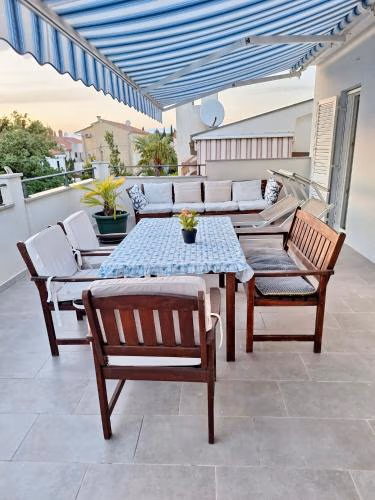 App Sanny with nice terrace — foto 1