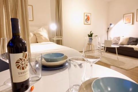NEU - gemütliches und modernes Apartment mit Stellplatz — foto 3