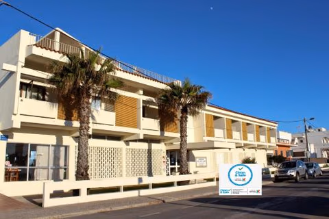 Aeromar Beach Hotel — photo 1