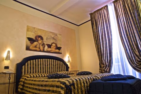 Hotel La Luna — foto 1