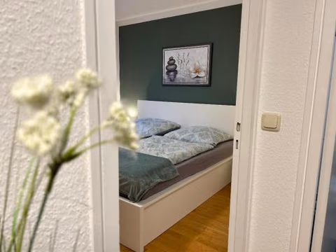 Gemütliches helles Apartment mit Balkon und Parkplatz vor der Tür im Zentrum von Bayreuth — foto 4