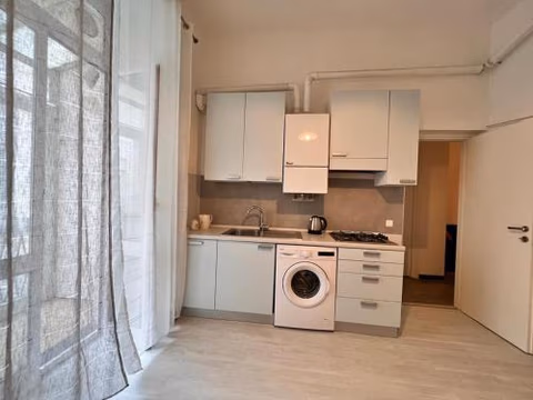Savona Casa Vacanze vicino Mare 3 minuti WIFI — photo 7