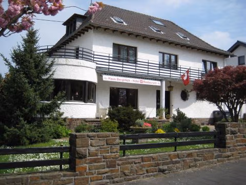 Hotel Haus Bergblick — foto 1