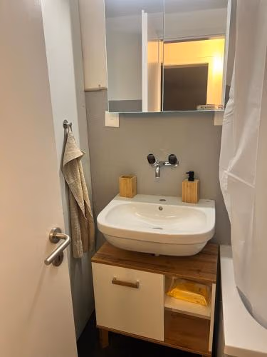 Newly Renovated Stylish & Spacious Studio — foto 7