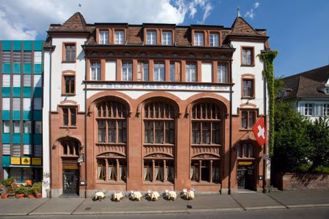 Central City Hotel Rochat — foto 1