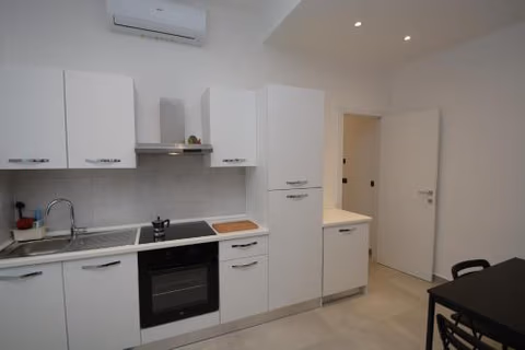Piazza Della Vittoria Apartment — photo 9