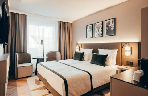 Leonardo Hotel Köln — photo 1