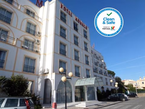 Hotel Monaco — foto 1