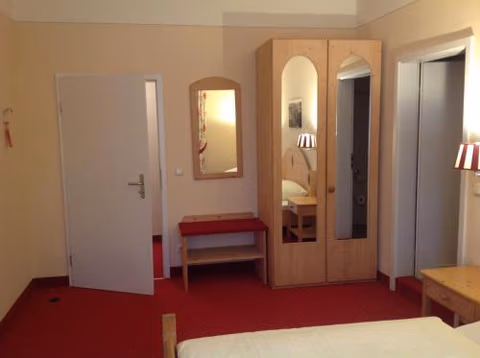 bei Zwillings Hotel & Restaurant — foto 7