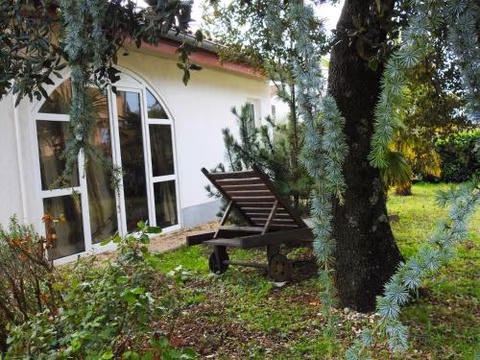Holiday Home Gemütliches Ferienhaus in Pinezići mit großer Te by Interhome — foto 4