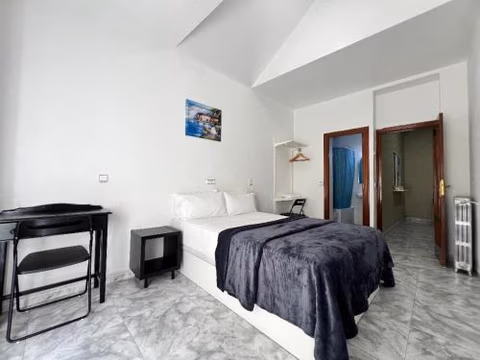 Hostal Palacios Fuencarral — photo 4