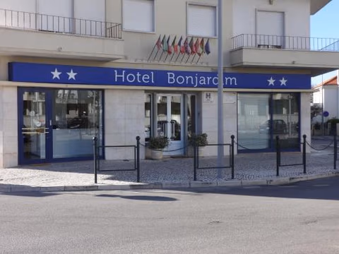 Hotel Bonjardim — foto 1