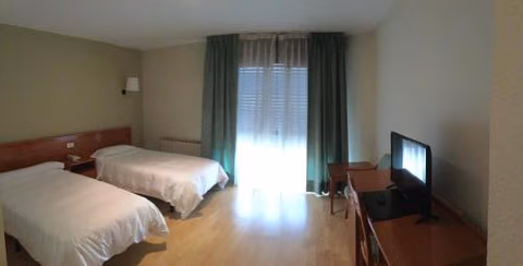 Hotel Arcea Villaviciosa — foto 1