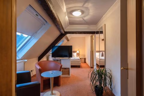 Hotel Altes Weinhaus — foto 1