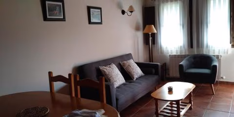 Apartamentos Rurales La Fuente de Báscones — foto 2
