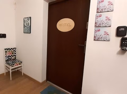 Lemuria Hostel Szkolna centrum — foto 9