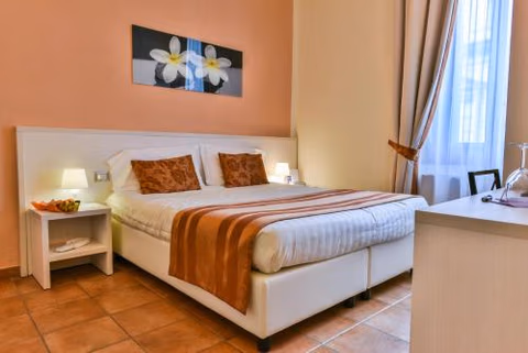 Hotel Bella Firenze — foto 1