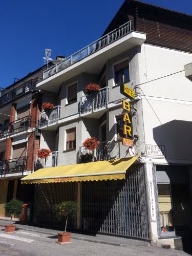 Dufour Hotel — foto 1