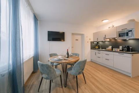2-Zimmer Themen-Apartment im Zentrum, Nähe Oper — foto 6