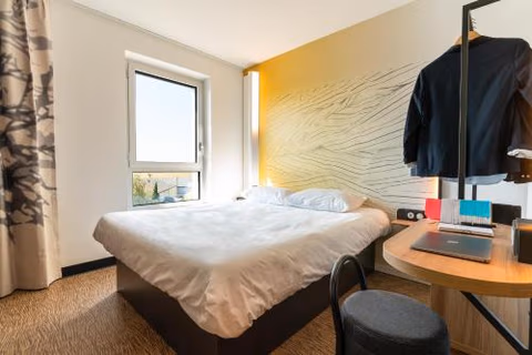 B&B HOTEL Poitiers Aéroport — foto 4