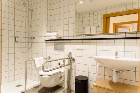 APARTHOTEL SALBURUA — photo 5