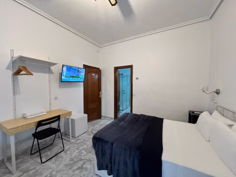 Hostal Palacios Fuencarral — photo 3